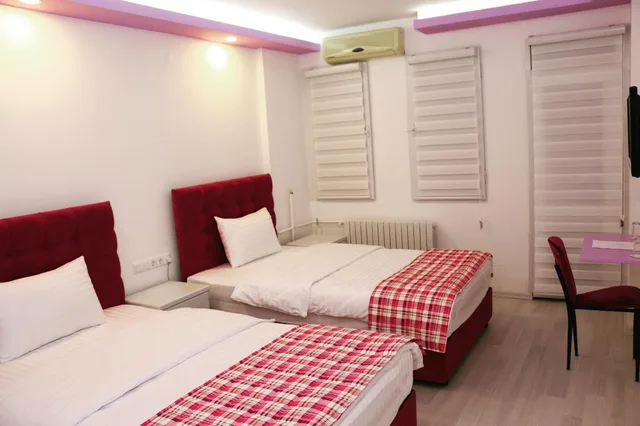 غرفة قياسية بسريرين منفصلين، Suw Hotel 2/5