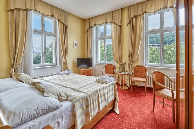 غرفة كومفورت بسرير مزدوج أو سريرين منفصلين، Park Spa Hotel Sirius 1/3