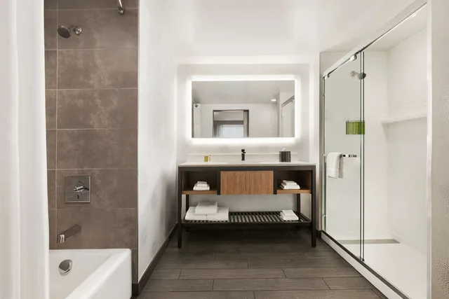 جناح جونيور بسرير كينج مع أريكة، Hilton Garden Inn Boulder Co 2/2
