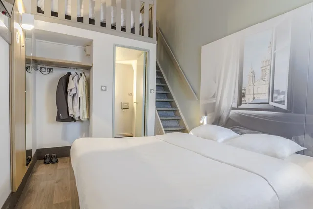 غرفة قياسية رباعية بسرير مزدوج وسريرين منفصلين، B&B HOTEL Boulogne-sur-Mer Saint-Martin 5/7