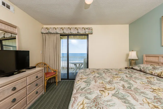 3 Bedrooms, Condo, Ocean Front, 3 Bathrooms، Windy Shores II 2/6