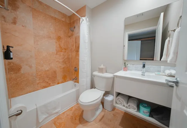 جناح تنفيذي بسرير كينج بغرفة نوم واحدة بمطبخ، Nuvo Suites Hotel - Miami / Doral 8/10