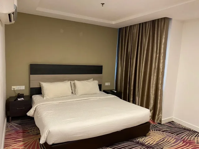 غرفة ديلوكس بسرير كينج، De Palma Hotel Shah Alam 2/5