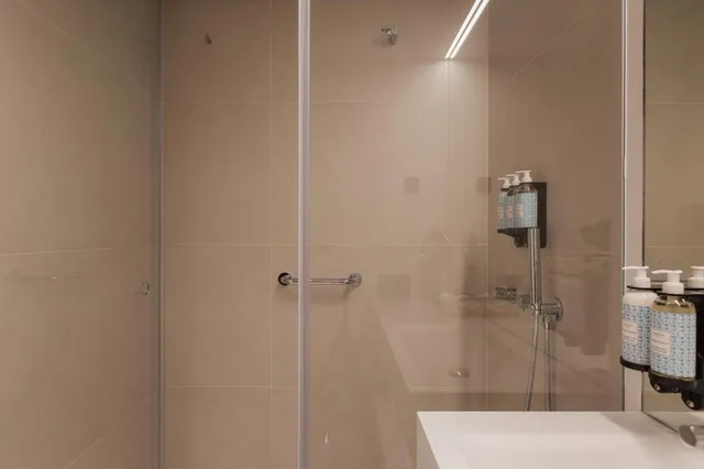 Master, Suite, King Bed، Lumen Hotel and The Lisbon Light Show 7/10