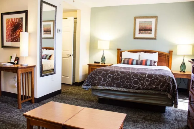 جناح استوديو بسرير كوين مع أريكة، Staybridge Suites Dallas - Las Colinas 2/3