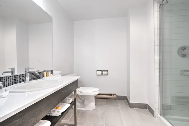 جناح بسرير كينج، Hotel Le Victorin, an Ascend Hotel Collection Member 3/3