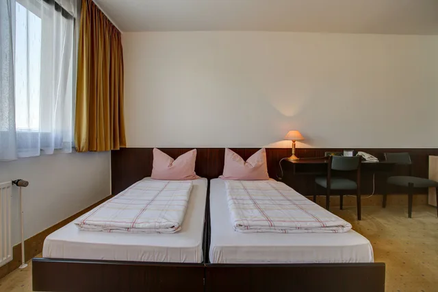 غرفة قياسية بسرير مزدوج، Trip Inn City Hotel Krefeld 10/10