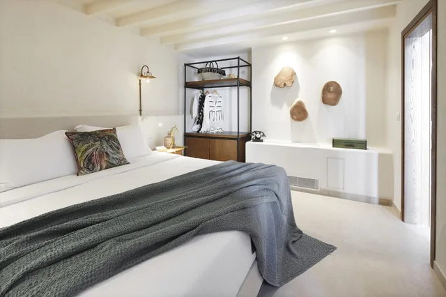 Suite, King Bed, Plunge Pool، Winery Hotel 1870 1/10