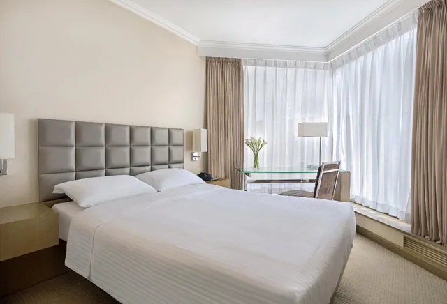 غرفة ديلوكس بسريرين، The Kowloon Hotel 1/1
