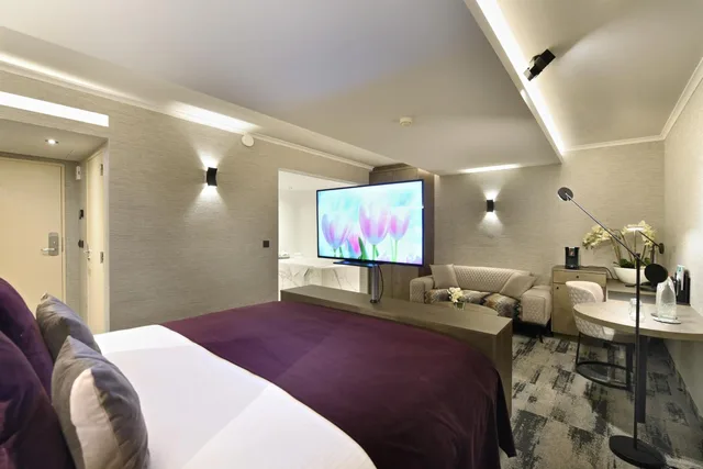 جناح تنفيذي بسرير كوين، Hotel Charleroi Airport Van Der Valk 1/1