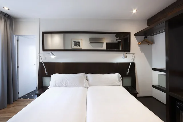 غرفة قياسية بسرير مزدوج، Petit Palace Arana 6/10