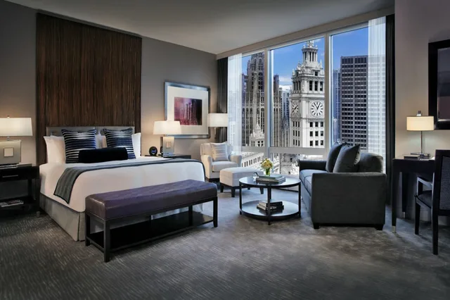 غرفة ديلوكس بإطلالة على النهر، Trump International Hotel & Tower Chicago 1/1