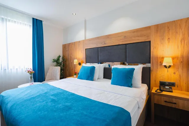 غرفة بسرير مزدوج بإطلالة على البحر، Berlin Suite Hotel Trabzon 3/6