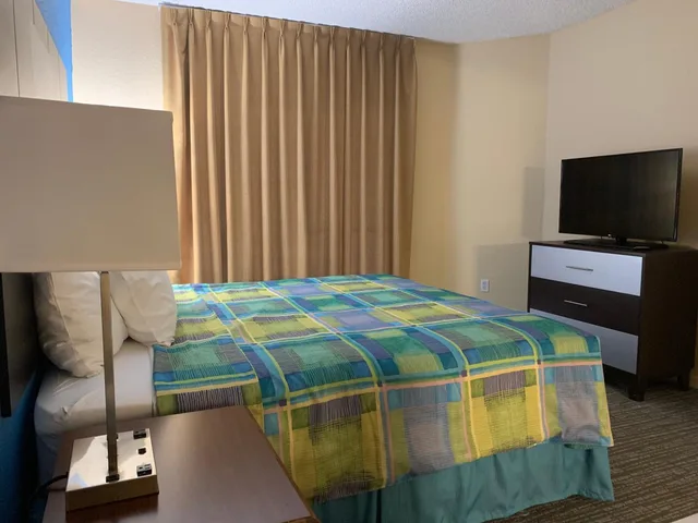 جناح ديلوكس بسرير كينج وسرير كوين بغرفتي نوم، Vacation Village At Parkway 10/10