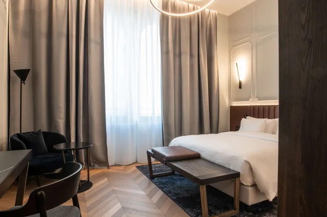 Collection, Superior، Radisson Collection Hotel, Palazzo Touring Club Milan 4/10