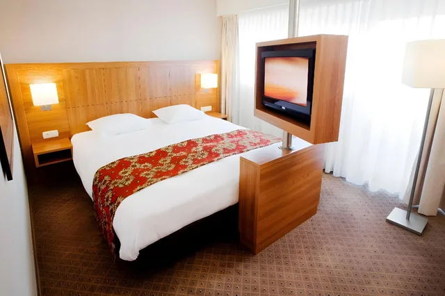 Comfortable, King Bed، Bilderberg Europahotel the Hague 2/2
