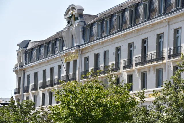 غرفة قياسية، Le Grand Hotel de Tours 1/1