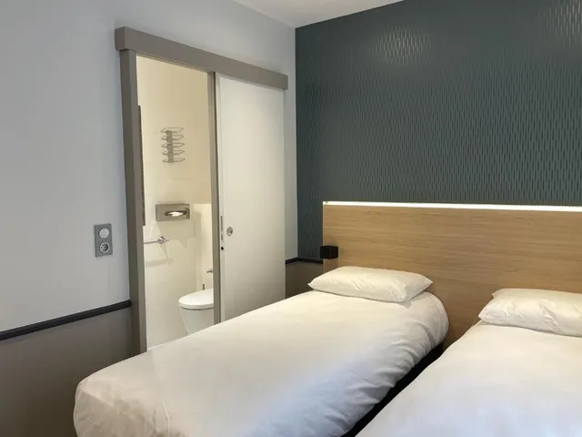 Adjoining, Family، Hotel De Saint Germain 4/7