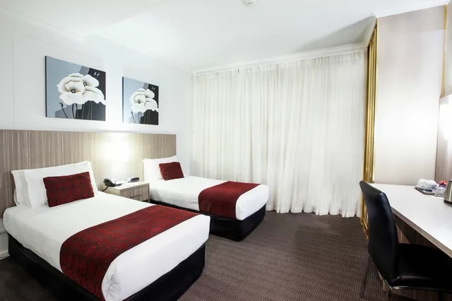 غرفة ديلوكس بسريرين منفصلين، Metro Hotel Marlow Sydney Central 3/7