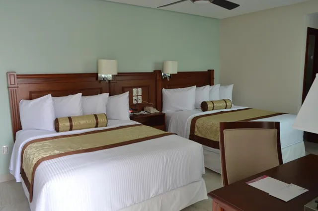 غرفة ديلوكس بسريرين مزدوجين، Hotel Villa Magna Poza Rica 3/4