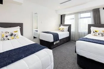 Classic, Triple, Shared Bathroom, Hotel Give 1/1