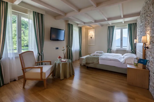 غرفة حصرية بسرير كينج بإطلالة على الحديقة، Kurhaus Cademario – Adult Only 3/6