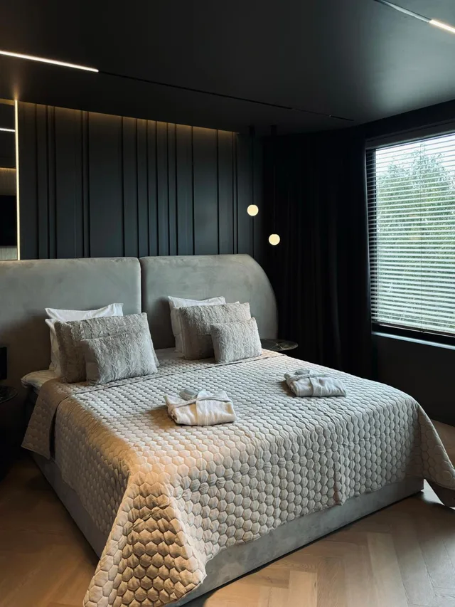 Penthouse Suite, Amrita Hotel 6/10
