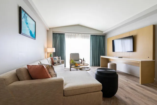 جناح بسريرين مزدوجين بغرفة نوم واحدة، Crowne Plaza Resort Saipan an IHG Hotel 2/3