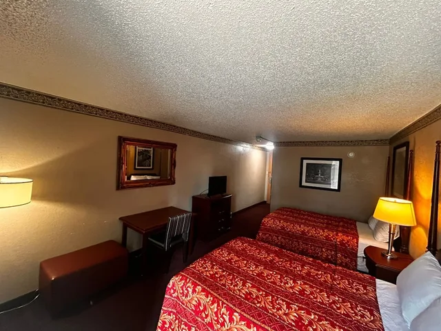 غرفة بسريرين كوين لغير المدخنين، Airport Inn Memphis Near Graceland By Hotel O 2/10