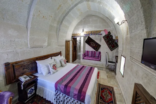 غرفة ديلوكس بسرير مزدوج بحوض جاكوزي، Roc Of Cappadocia 2/3