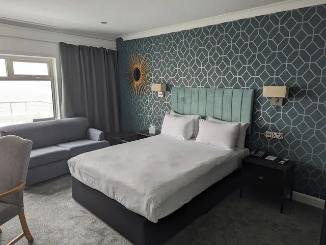 غرفة سوبيريور بسرير مزدوج بإطلالة على البحر بشرفة، The Cumberland Hotel - Oceana Collection 1/7