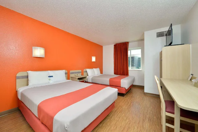 غرفة بسريرين مزدوجين، Motel6 McKinney, TX - North 1/1