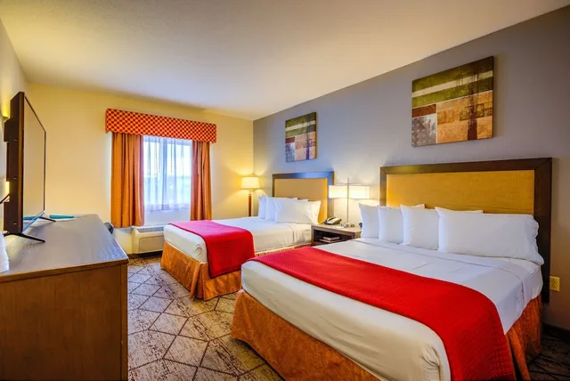 غرفة قياسية بسريرين كوين، Best Western Nittany Inn Milroy 1/2