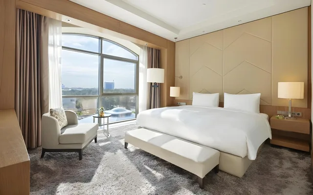 Regency, Suite, King Bed, Sofa, Hyatt Regency Tashkent 1/1