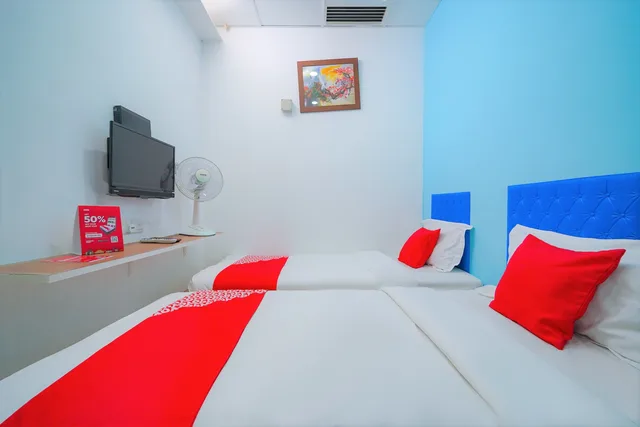 Saver Twin، Hotel O V Stay Guesthouse 1/3