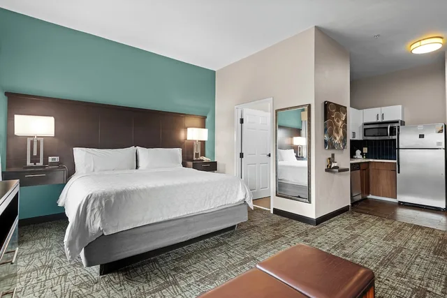 Studio, Suite, Kitchen, Staybridge Suites Houston-Nasa/Clear Lake 2/7