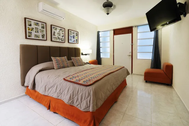 غرفة قياسية بسرير مزدوج، Hotel Suites Nader 1/6