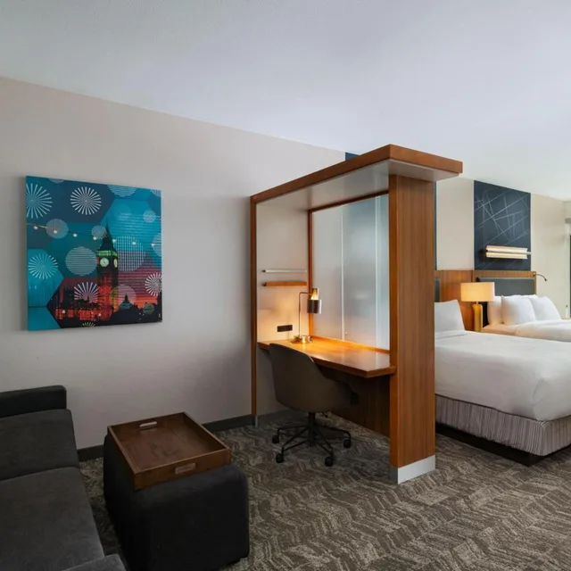 Suite, 2 Queen Beds, Fireworks View, Sofa، SpringHill Suites by Marriott Anaheim Maingate 3/5