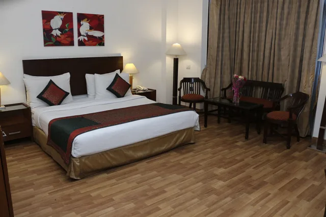 غرفة سوبيريور بسرير فردي، Velvet Apple Hotels 3/6