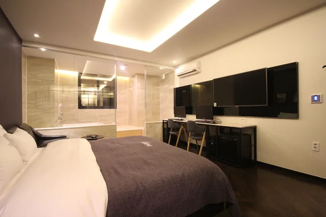 Tower, Superior, Twin Beds, City View، 2 Heaven Hotel 6/10