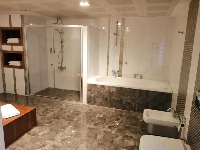 جناح بسريرين منفصلين مع أريكة، Ferah Suites Hotel 3/3