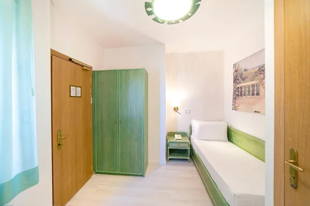 غرفة مفردة، American Hotel 8/10