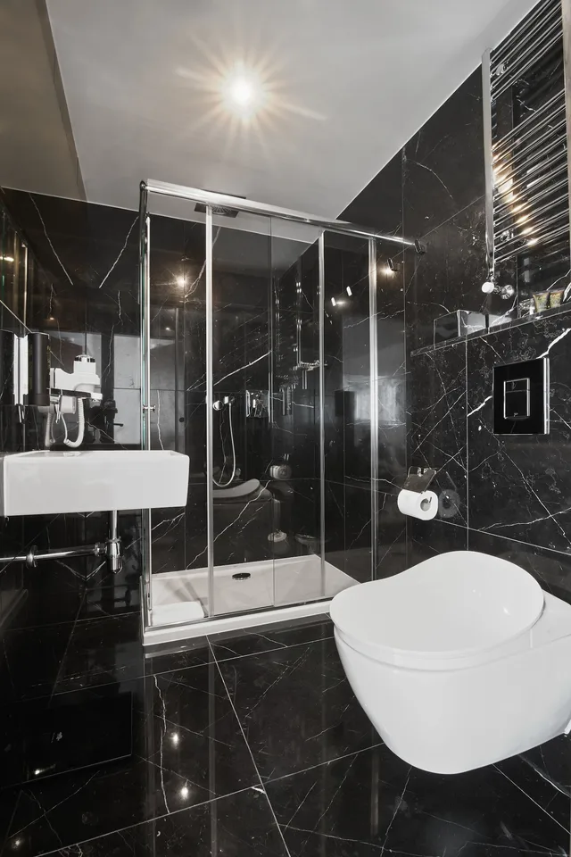 غرفة كلاسيكية بسرير كوين، Inx Design Hotel 5/7