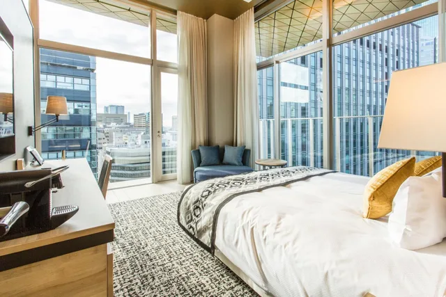 غرفة بريميوم بسرير كينج بشرفة في الطابق العلوي، HOTEL MUSSE GINZA MEITETSU 1/4