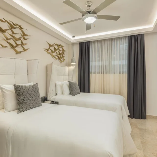 جناح جونيور، Serenity Hotel Boutique 1/8