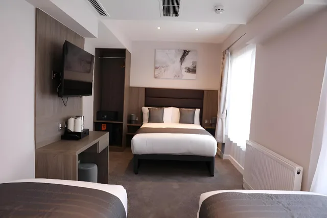 Room, Quadruple, Adult Only، Reem Hotel 1/1