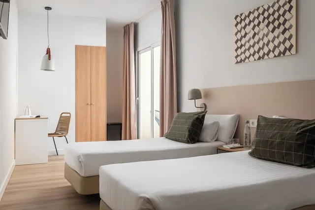 غرفة سوبيريور بسريرين منفصلين، Hotel Margarit 4/8