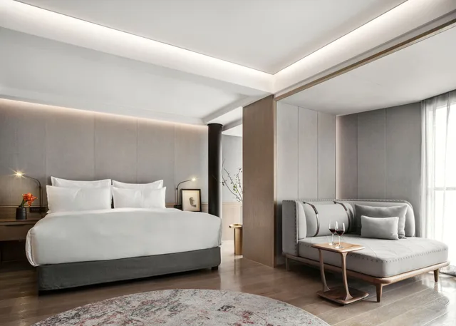 Signature, Chao, King Bed، Chao Sanlitun Beijing 3/10