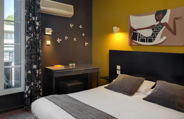 غرفة قياسية بسرير مزدوج، Hotel Loctroi 2/3