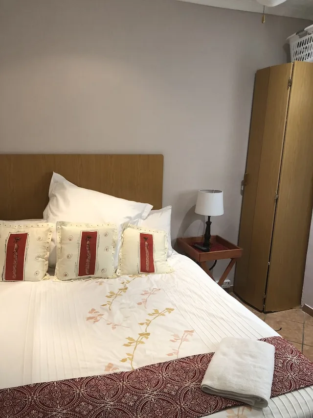 Room, Double Bed, Bathtub, Elsje's Country Inn 1/5